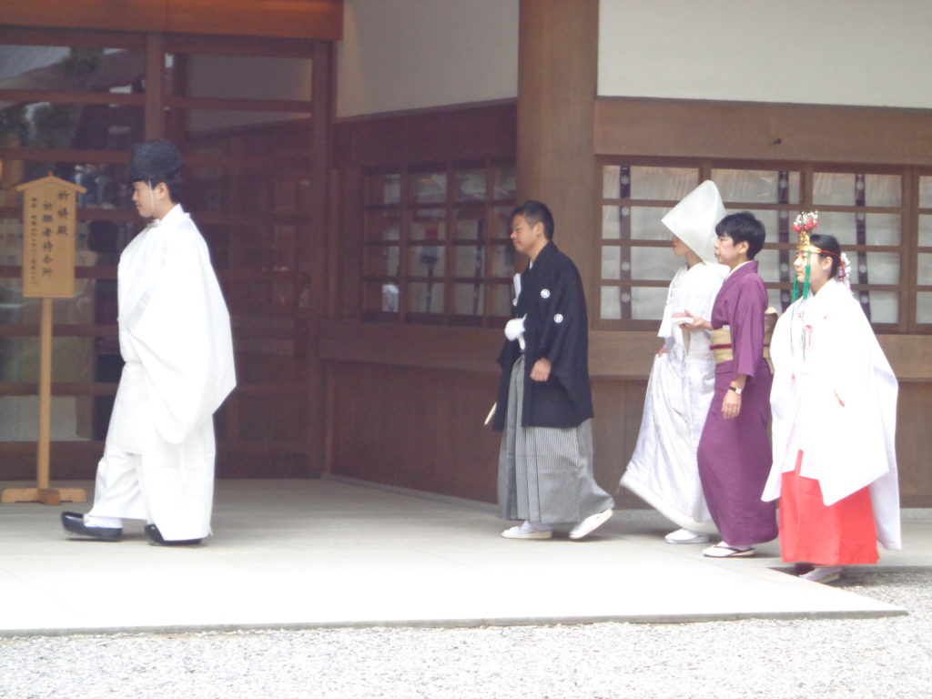 Shinto shrine priest, marriage ritual