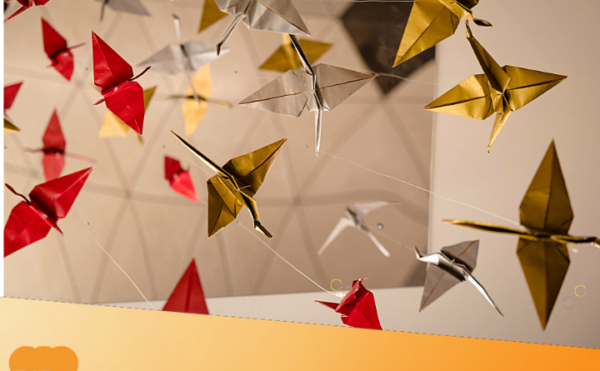 How to Create a Paper Crane with origami